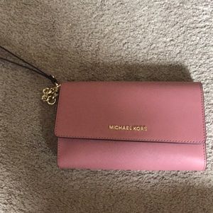 BRAND NEW MK purse with removable wallet and strap